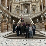 Beeindruckender Eingang im Justizpalast